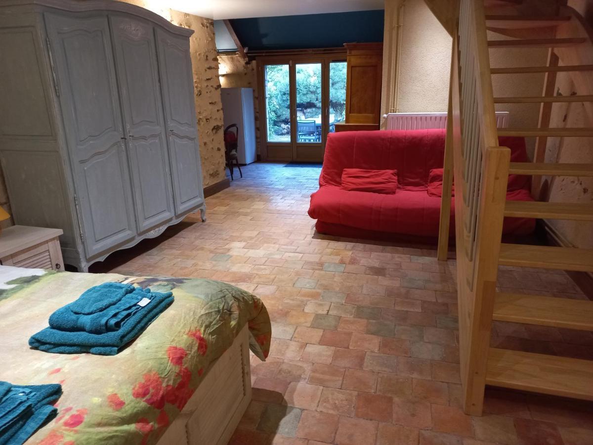 Chambre D'Hotes A Proximite Du Circuit Des 24H Ruaudin エクステリア 写真